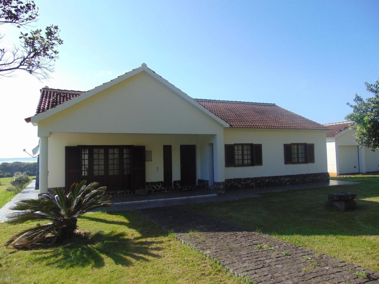 Lajes das Flores Casas Da Cascataヴィラ エクステリア 写真