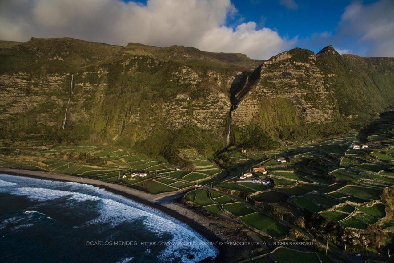 Lajes das Flores Casas Da Cascataヴィラ エクステリア 写真